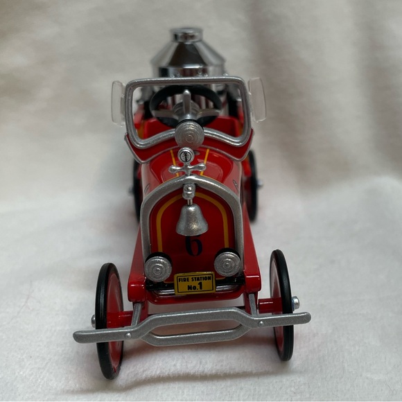 Fire Engine Hallmark Ornament - Picture 6 of 11